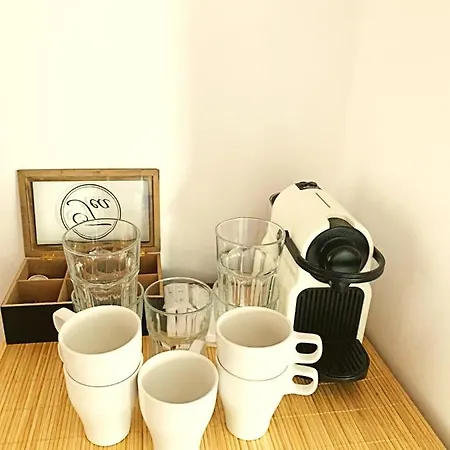 Apartamento The Castle - Free Parking - Self Check In (adults Only)