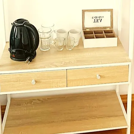 The Castle & - Free Parking - (adults Only) Apartment