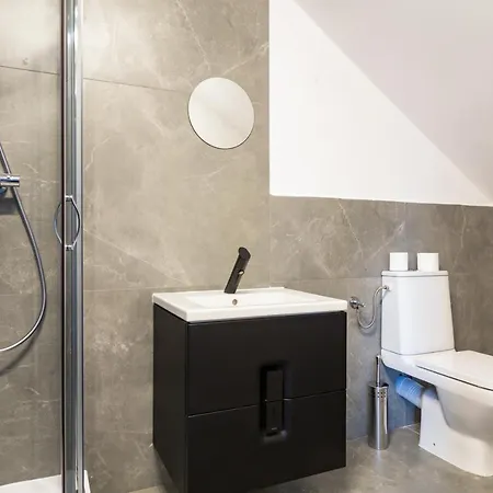 The Castle - Free Parking - Self Check In (adults Only) Krakau