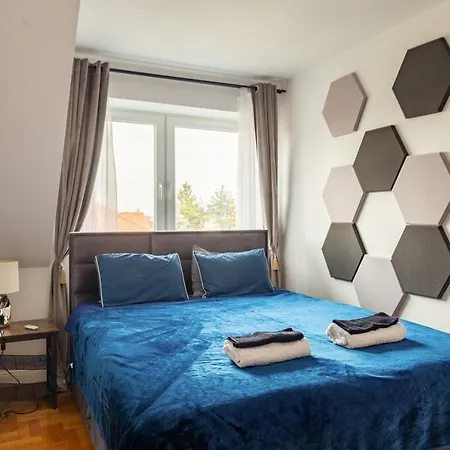 The Castle - Free Parking - Self Check In (adults Only) Краков