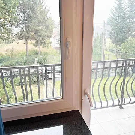 The Castle - Free Parking - Self Check In (adults Only) Апартаменты *