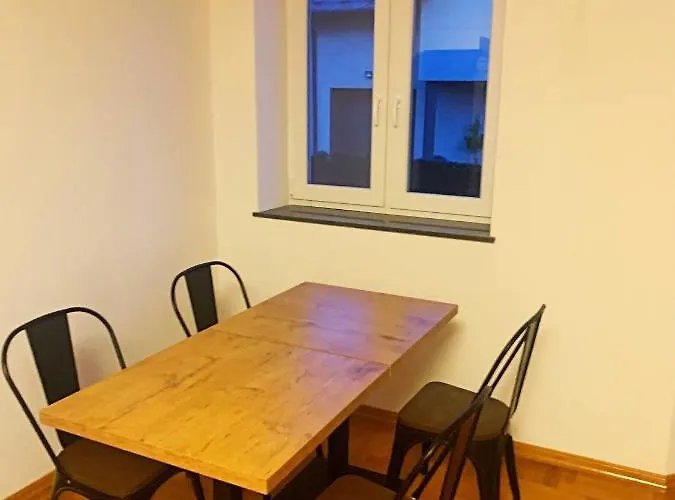 The Castle - Free Parking - Self Check In (adults Only) كراكوفيا