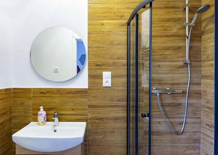 The Castle - Free Parking - Self Check In (adults Only) * Kraków