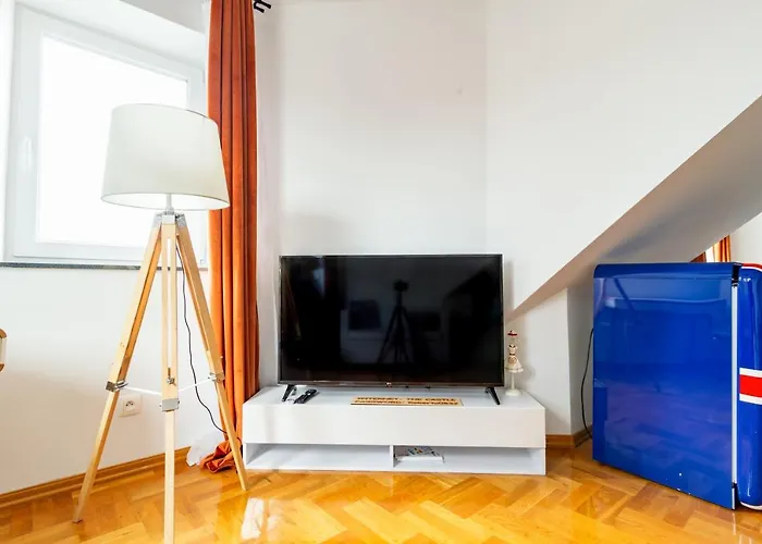 Apartament The Castle - Free Parking - Self Check In (adults Only)