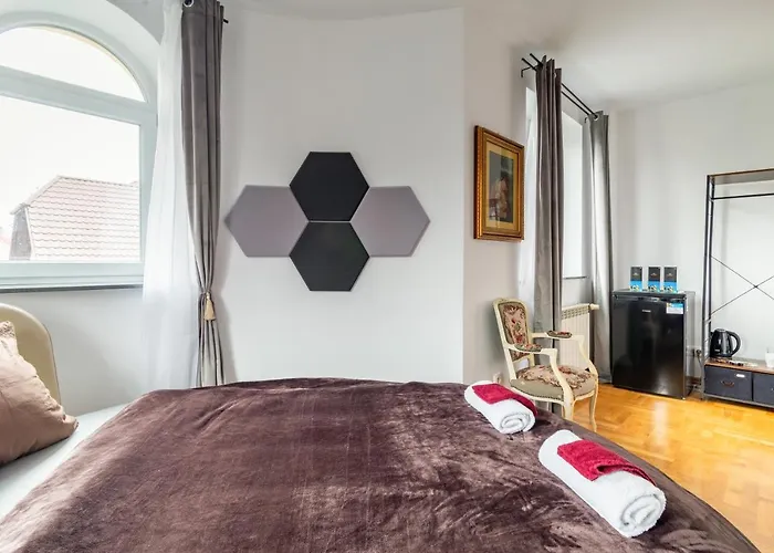 Apartament The Castle - Free Parking - Self Check In (adults Only)