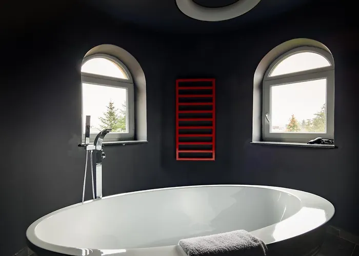 Apartament The Castle - Free Parking - Self Check In (adults Only) Kraków