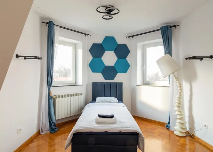 The Castle - Free Parking - Self Check In (adults Only) * Kraków