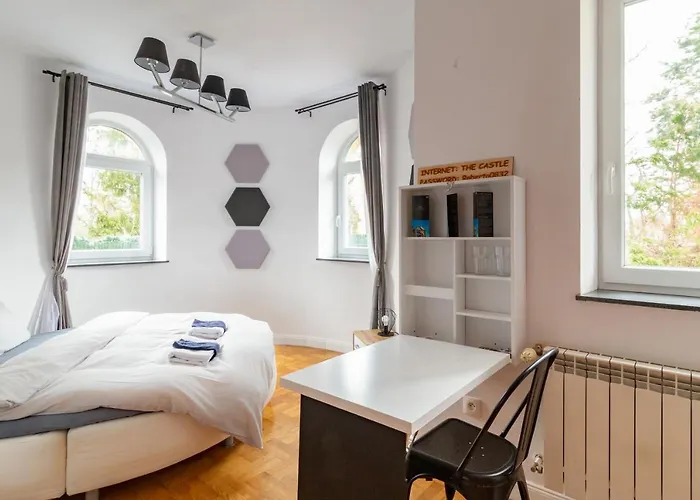 Apartament The Castle - Free Parking - Self Check In (adults Only) *