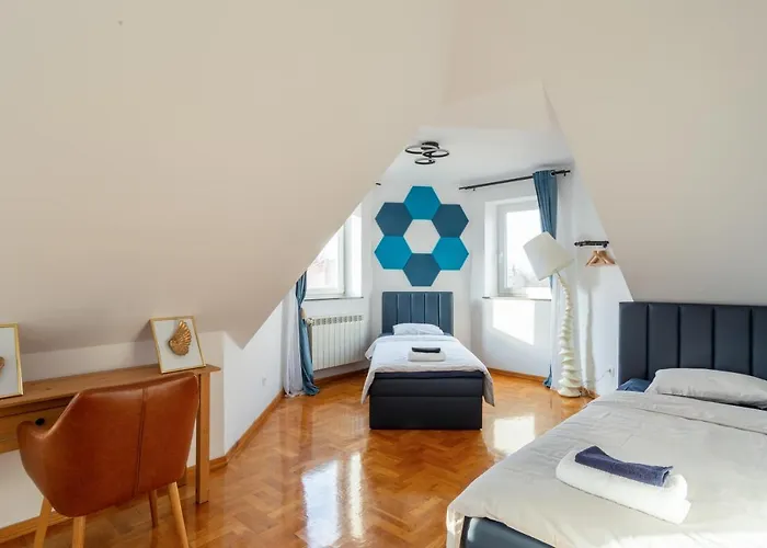 Apartament The Castle - Free Parking - Self Check In (adults Only)