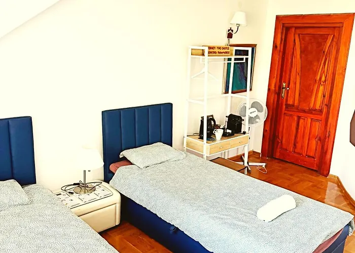 The Castle - Free Parking - Self Check In (adults Only) Apartament Kraków