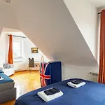 The Castle - Free Parking - Self Check In (adults Only) Apartament Kraków
