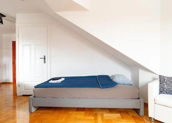 The Castle - Free Parking - Self Check In (adults Only) * Cracovia